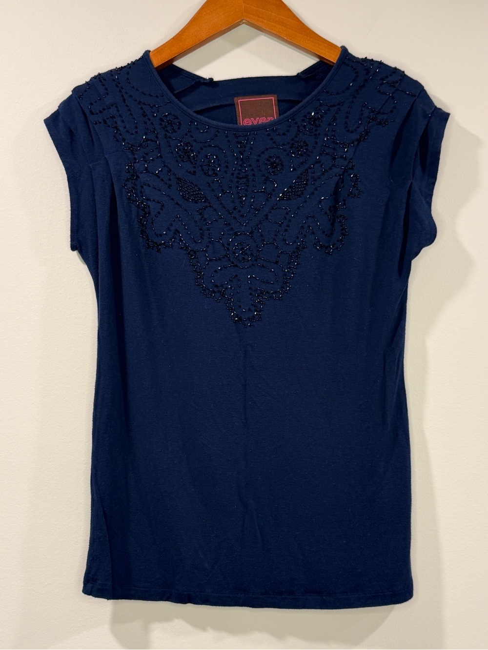 Even Women’s Navy Beaded Yoke Short Sleeve Tee Size M